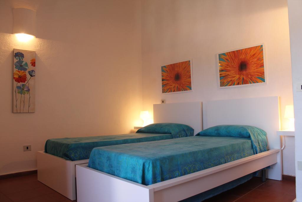Appartement La Marmorata Vacation House à Santa Teresa Gallura Chambre photo